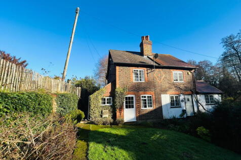 Guildford, GU5 - property photo