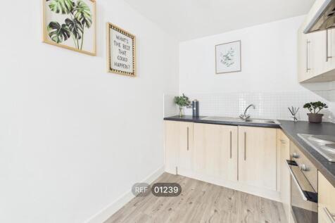 Kitchen/Living area