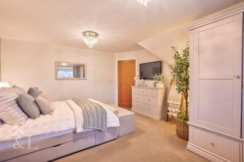 2B Mount Road (18).jpg