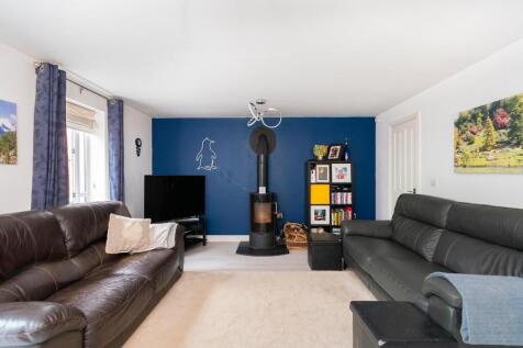 2G8CWCV - Living Room C.jpg