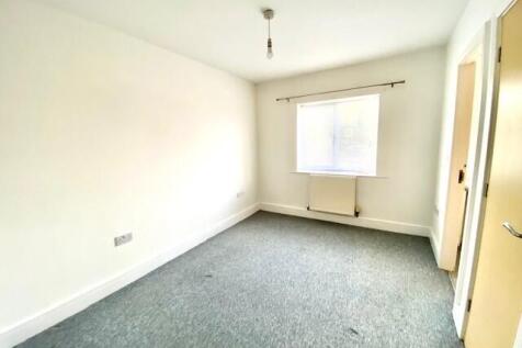 Aspen Gardens, Worsbrough, BARNSLEY photo 5