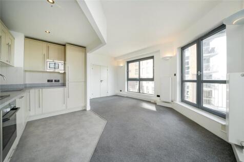 Living Room/Kitchen