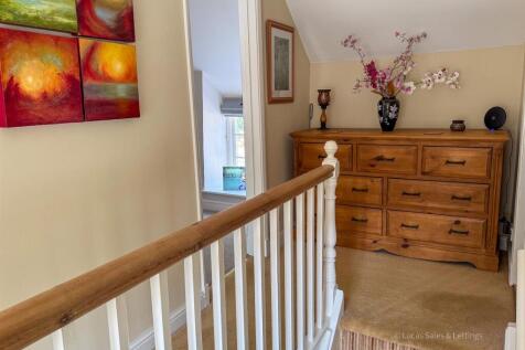 14 Church St Isham-05.jpg