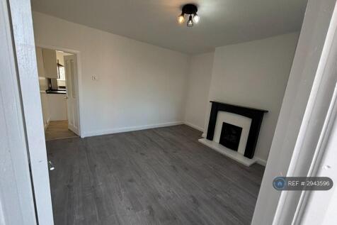 Clarendon St, Rochdale, OL16 photo 3
