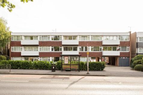 Woodford Road, E18