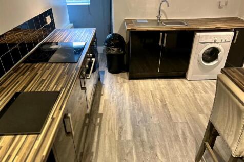 Fitted Breakfast Kitchen: