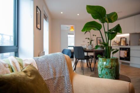 Saxton Lane, Leeds, West Yorkshire, LS9 photo 4