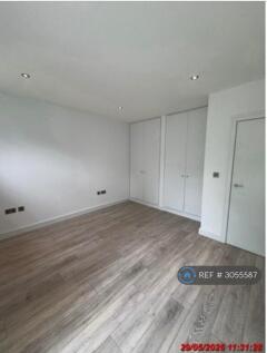 1-bed flat on Adelphi Court, London, SE20, £1,600/mo