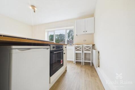Edinburgh Road, Chesterfield, Derbyshire, S41 photo 4