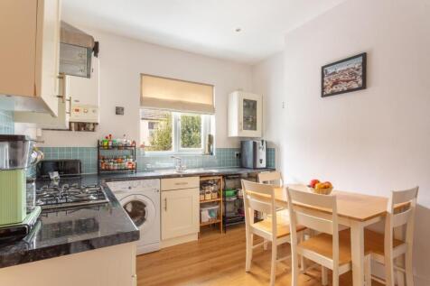 kitchen (1).jpg
