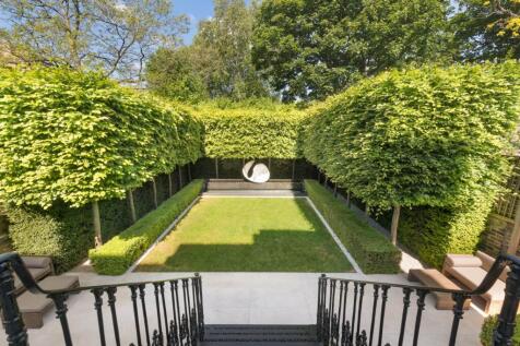 Stunning Garden