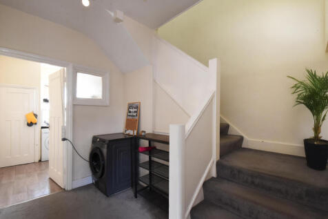 Shooters Hill Road, London photo 2