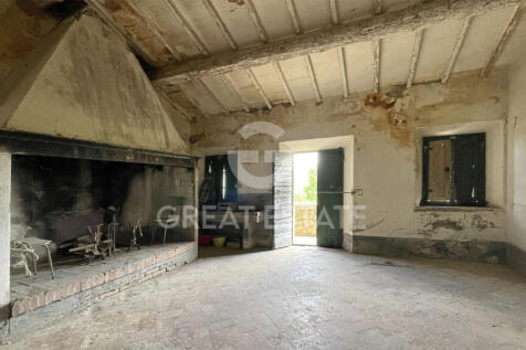 Interno