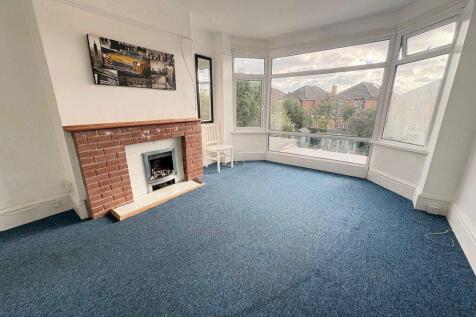 CHATSWORTH ROAD, CHARMINSTER photo 4