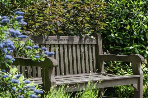 Gledhow Gardens-18-2 (Large).jpg