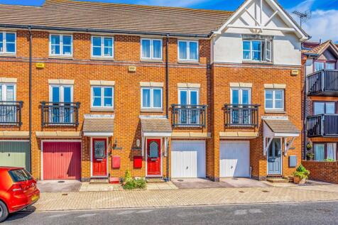 52 Warblington Street, Portsmouth-Small-PorticoMar