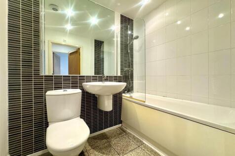 Bathroom.jpeg