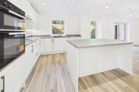 Open plan kitchen / lounge / diner