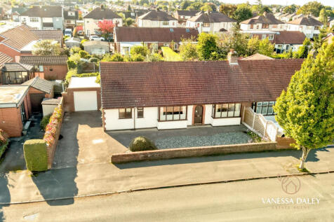 Preston, PR2 - property photo