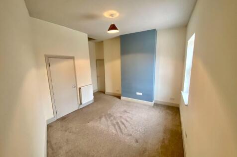 Belvoir Road, Coalville, LE67 photo 3