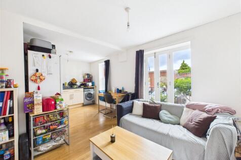 Bristol, BS2 - property photo