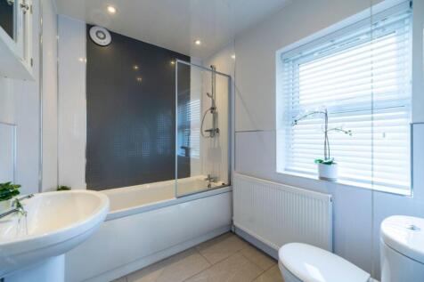 107CT - Bathroom