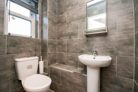 Cloakroom/Wc