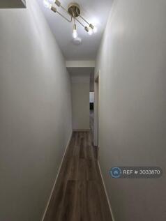 Felixstowe Road, London, N17 photo 5