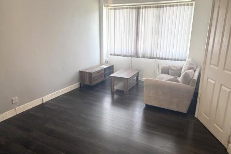 Alford Close, Beeston, Nottingham, NG9 photo 3