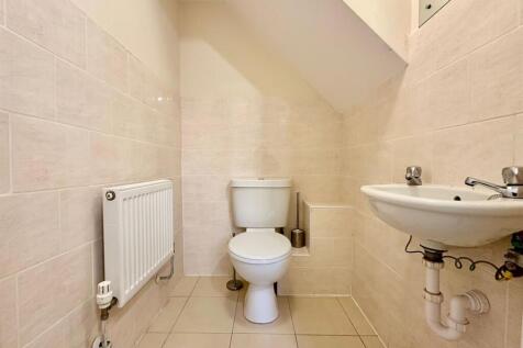 WhatsApp Image 2025-11-21 at 14.30.17 (1).jpeg