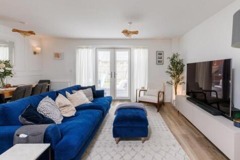 18 Aspen Drive-22.jpg