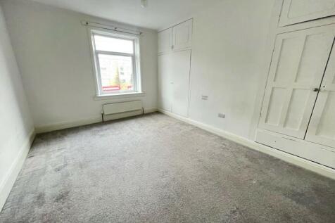 Mayfield Grove, Halifax, Calderdale photo 4