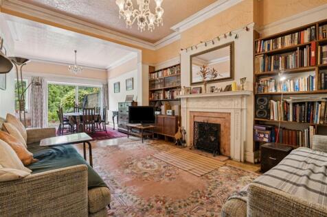 Harvard Road, W4 - FOR SALE