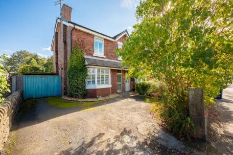 Ormskirk, L40 - property photo