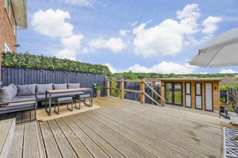 Patio / Decking