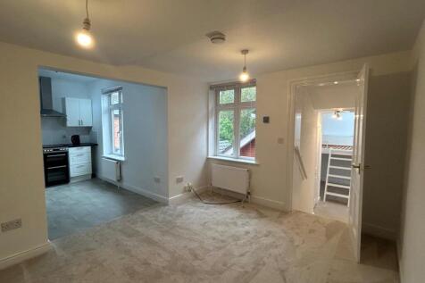 Junction Road, , Andover photo 5