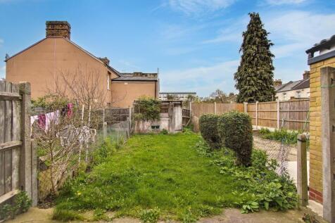 51 Ellingham Road, Leyton, London E15 2AX