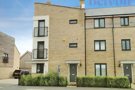 1-bed house on Chieftain Way, Orchard Park, Cambridge, CB4, £700/mo
