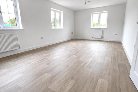 Central Boulevard, Aylesham, Canterbury, Kent, CT3 photo 3