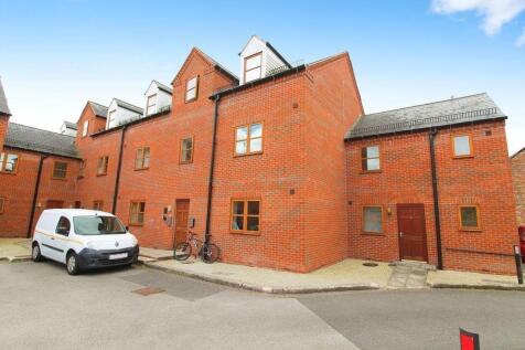 Flat 8 Carlisle Mews Gainsborough.jpeg