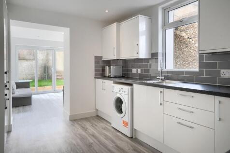 Kitchen/Lounge