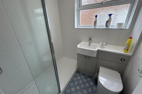 6 Remus Close, Colchester, CO4 5LW photo 5