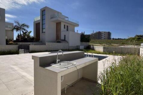 Patio &amp; Swimming...