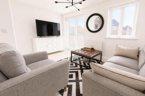 OPEN PLAN KITCHEN LOUNGE