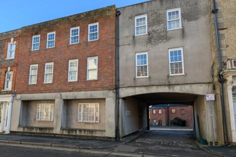 Buckingham, MK18 - property photo