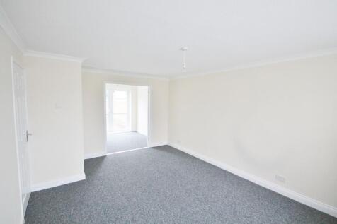 Claybrook Avenue, Near Fosse Park, Leicester, LE3 photo 4
