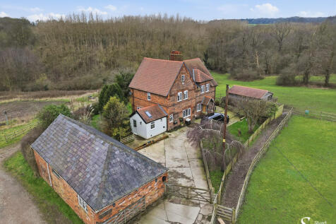 Dutton Lodge Farm...