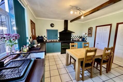 Bespoke Kitchen 