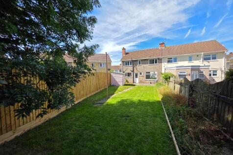 Rear Garden - 2.jpg