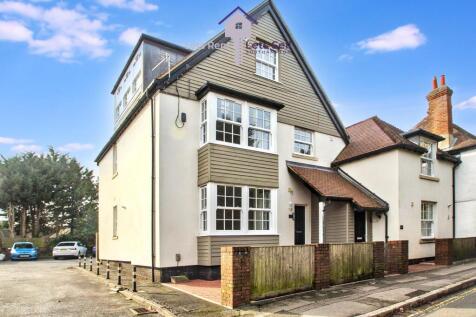 TWO BEDROOM FLAT HAMBLE